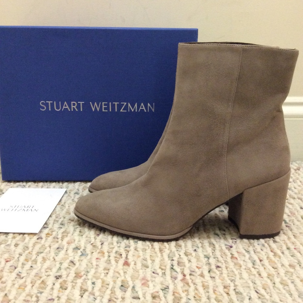 🆕 STUART WEITZMAN gray taupe suede ankle boots - Picture 4 of 8